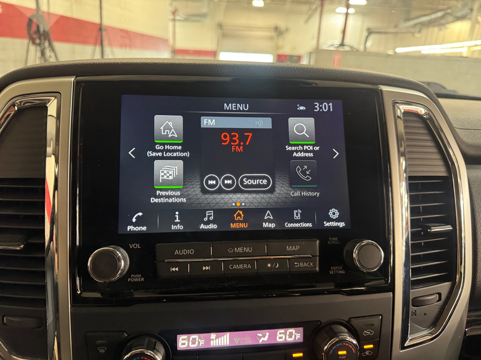 Used 2020 Nissan Titan SV w/ SV Convenience Package AWD/4WD image 28
