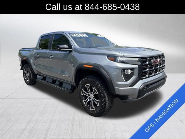 Used 2024 GMC Canyon AT4 w/ AT4 Premium Package AWD/4WD image 3
