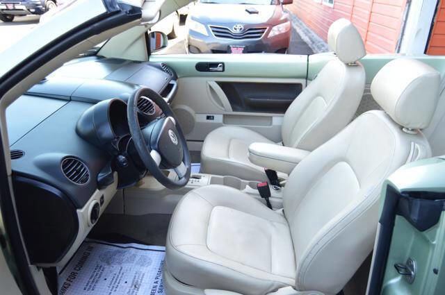 Used 2008 Volkswagen Beetle S image 34