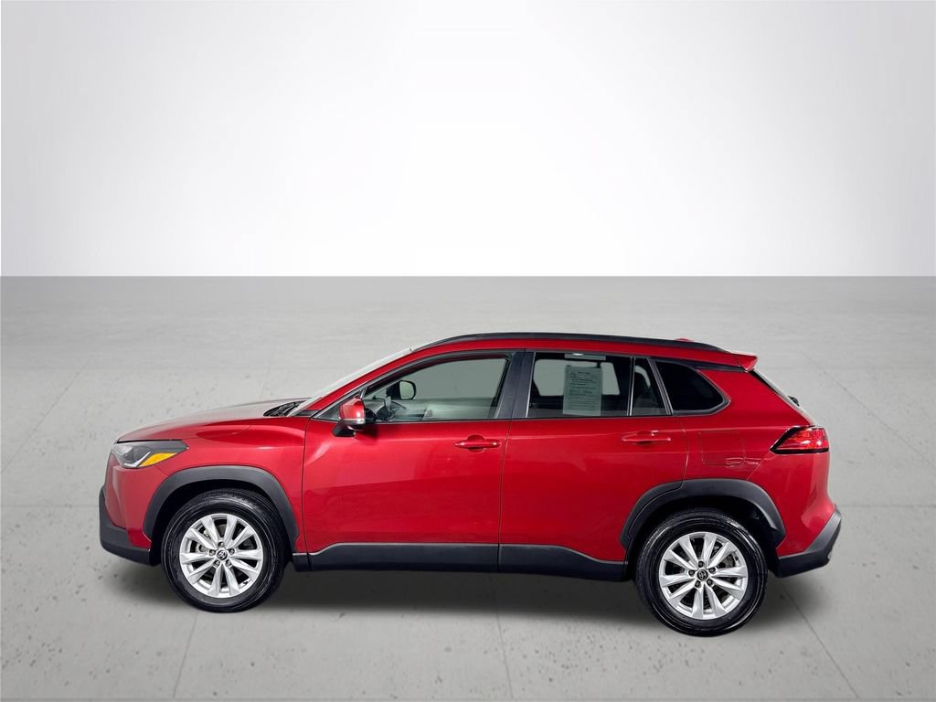 Used 2022 Toyota Corolla Cross LE w/ Moonroof Package AWD/4WD image 9
