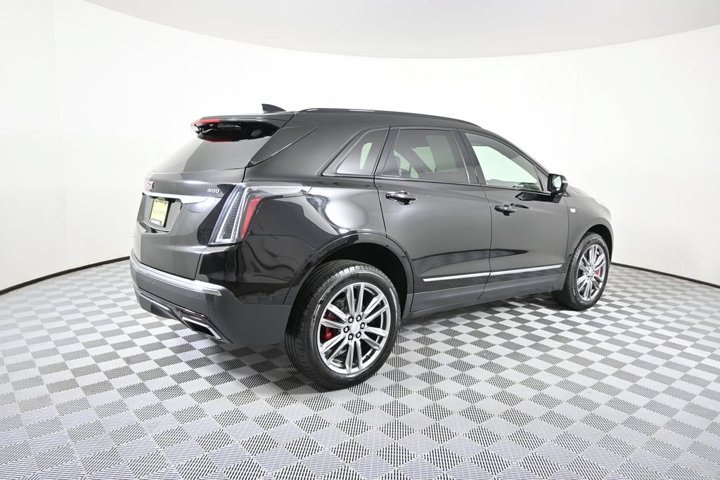 Certified 2025 Cadillac XT5 Sportv w/ Technology Package AWD/4WD image 6