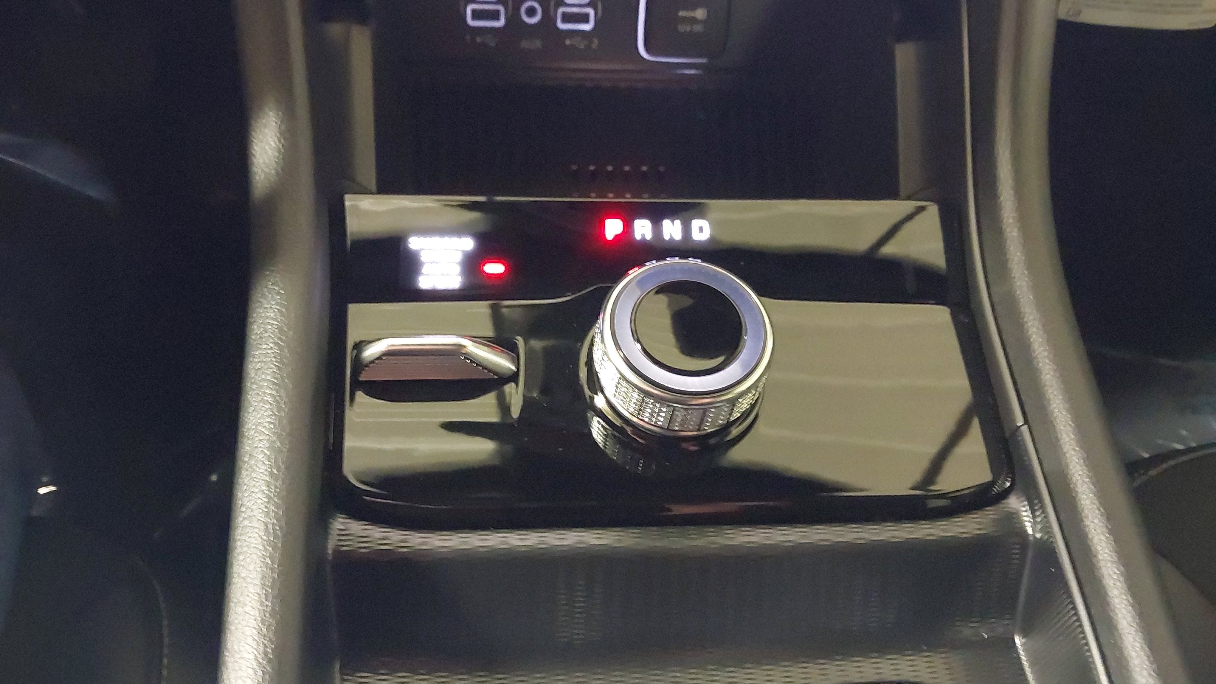 New 2027 Jeep Grand Cherokee Altitude AWD/4WD image 22