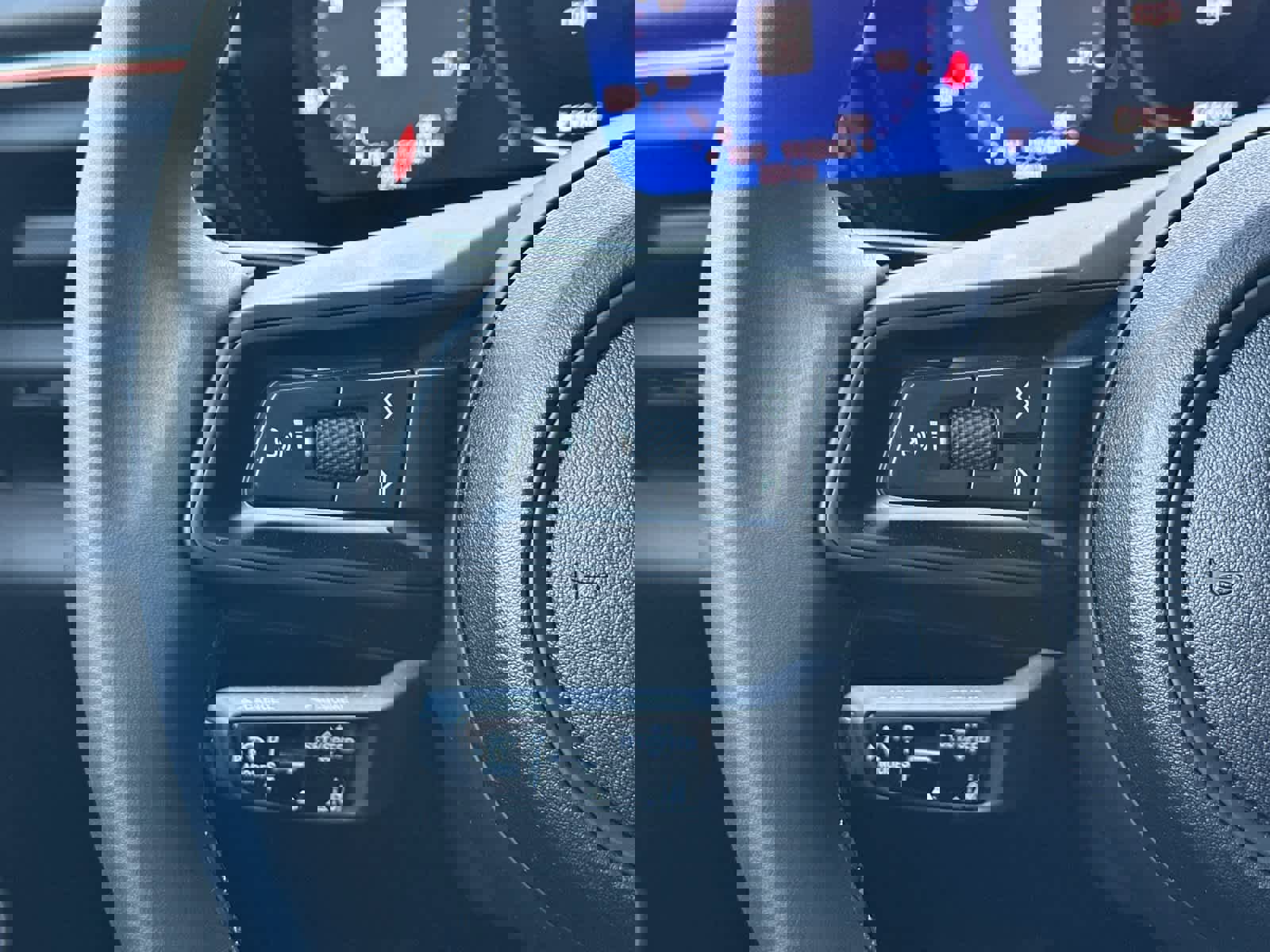 New 2025 Porsche Macan 4 Electric image 28