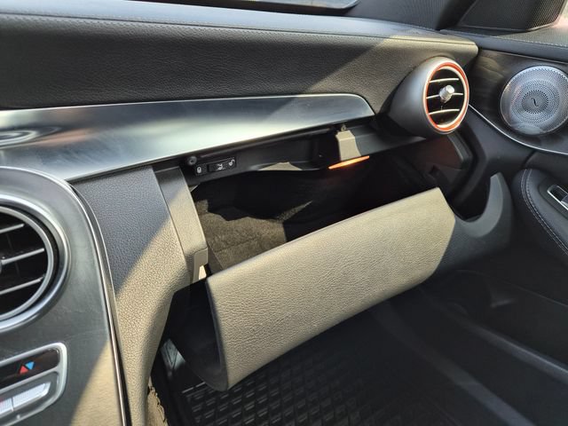 Used 2015 Mercedes-Benz C 300 4MATIC Sedan image 27