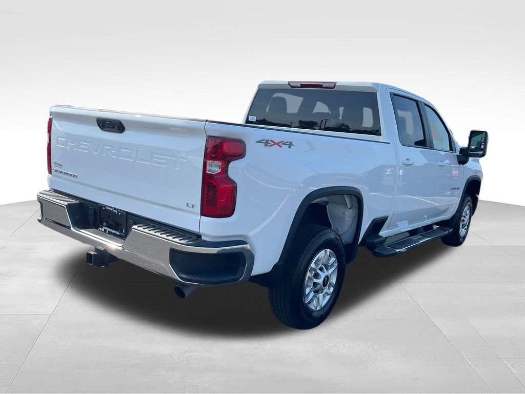 Used 2025 Chevrolet Silverado 2500 LT w/ Convenience Package AWD/4WD image 5