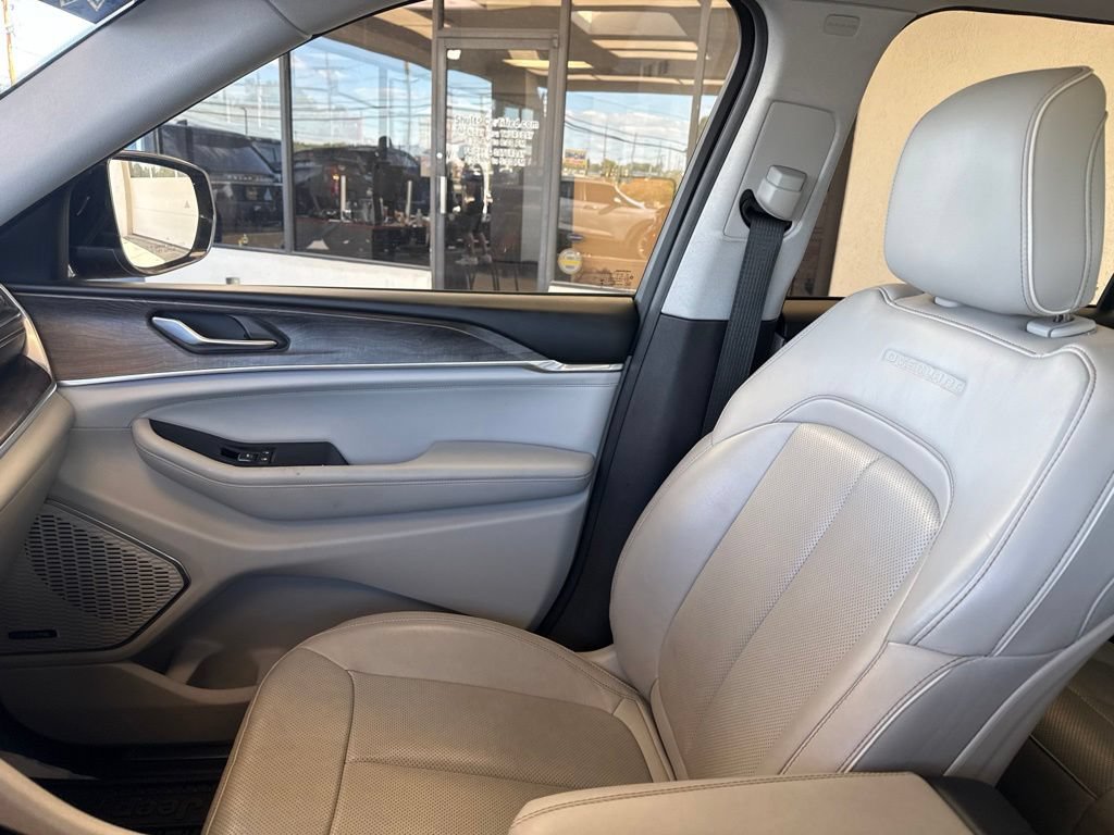 Used 2021 Jeep Grand Cherokee High Altitude AWD/4WD image 25