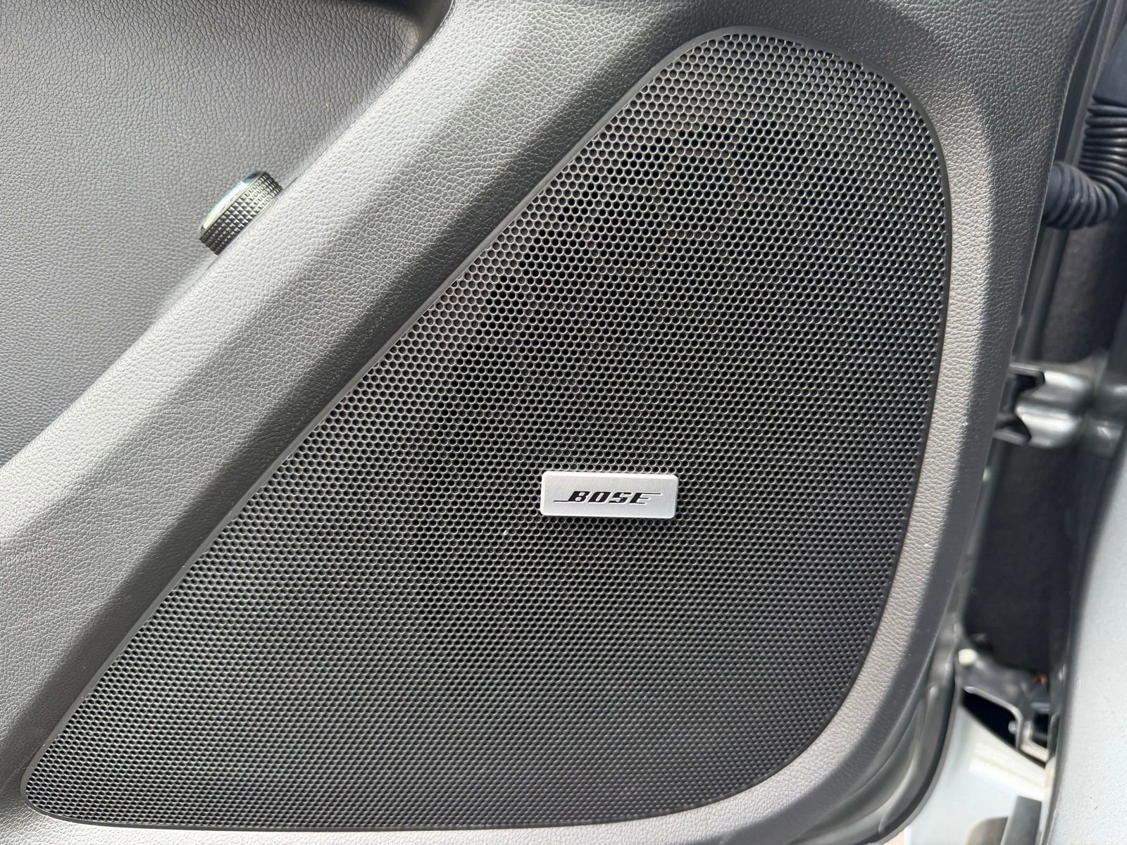 Used 2023 Chevrolet Traverse Premier w/ LPO, Floor Liner Package AWD/4WD image 24