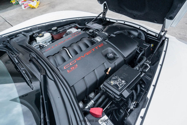 Used 2010 Chevrolet Corvette Convertible w/ Preferred Equipment Group image 24