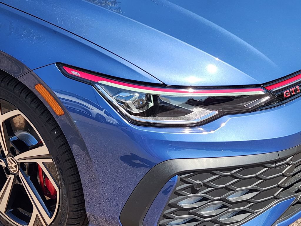 New 2026 Volkswagen GTI SE FWD image 27