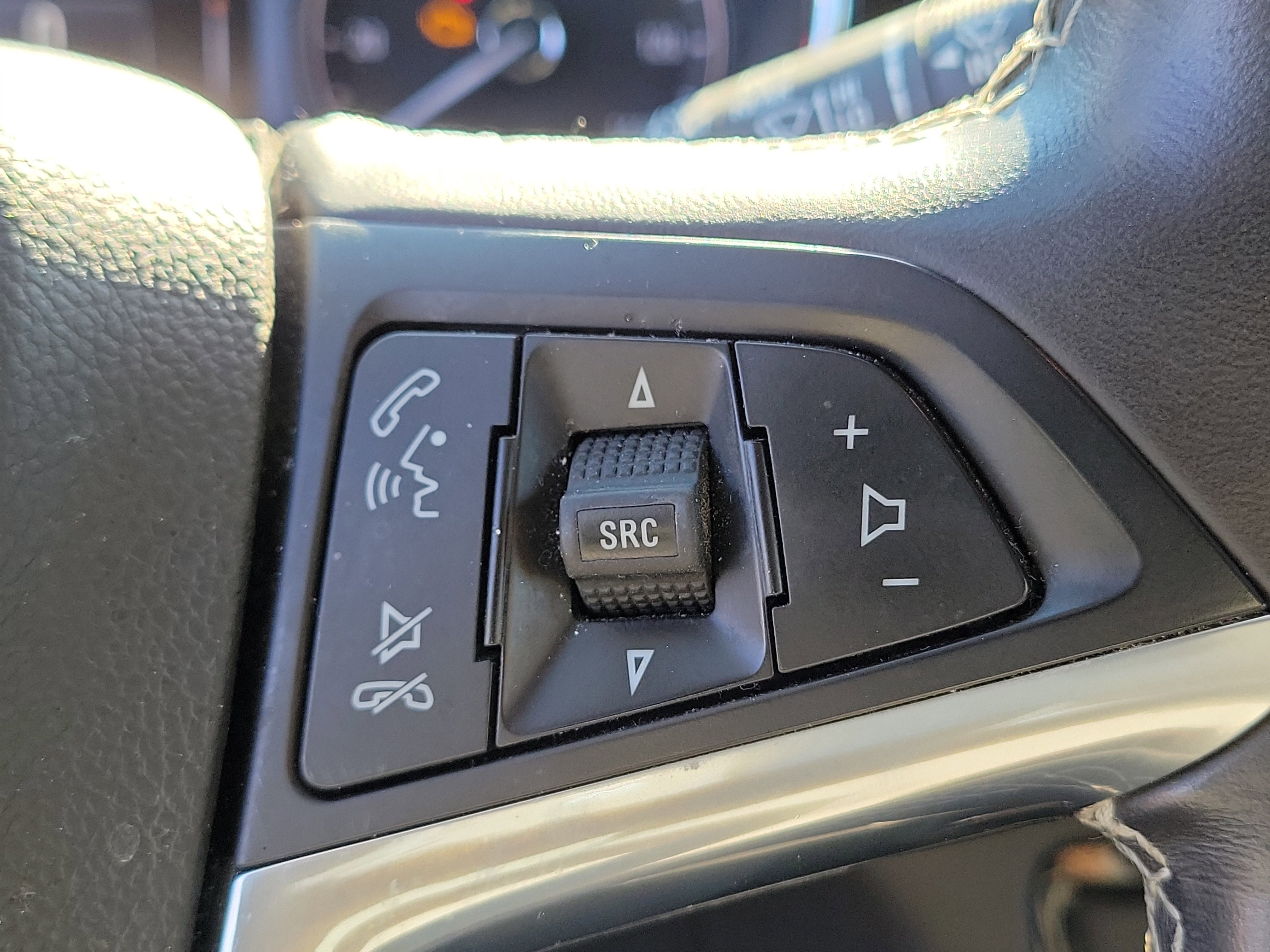 Used 2017 Buick Encore Preferred image 24