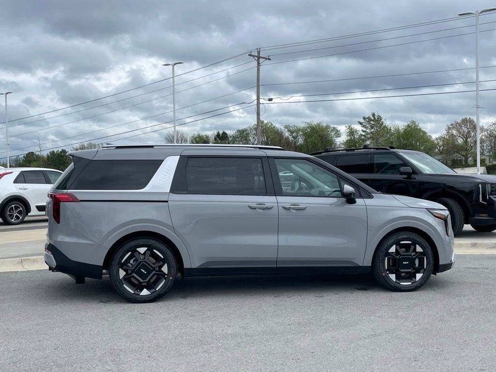 New 2026 Kia Carnival EX image 8