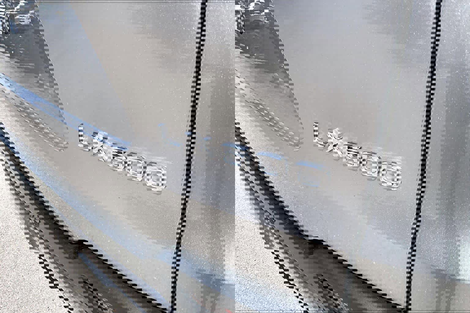 Used 2024 Lexus LX 600 4WD w/ Luxury Package image 9