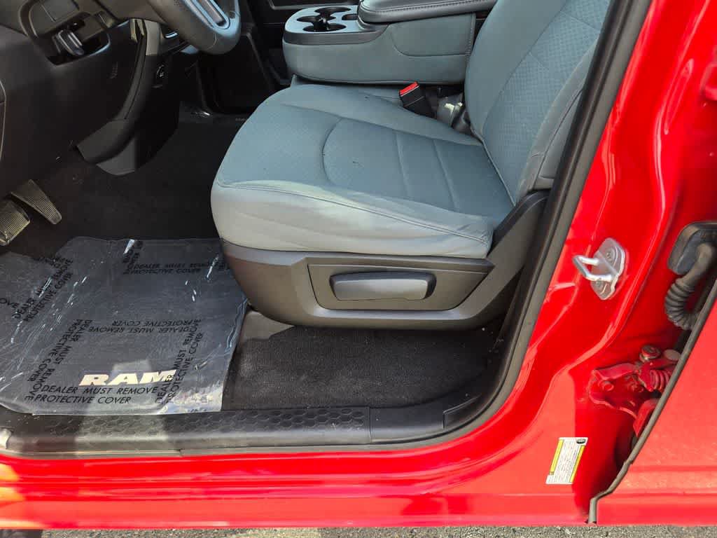 Used 2014 RAM 1500 Express AWD/4WD image 18