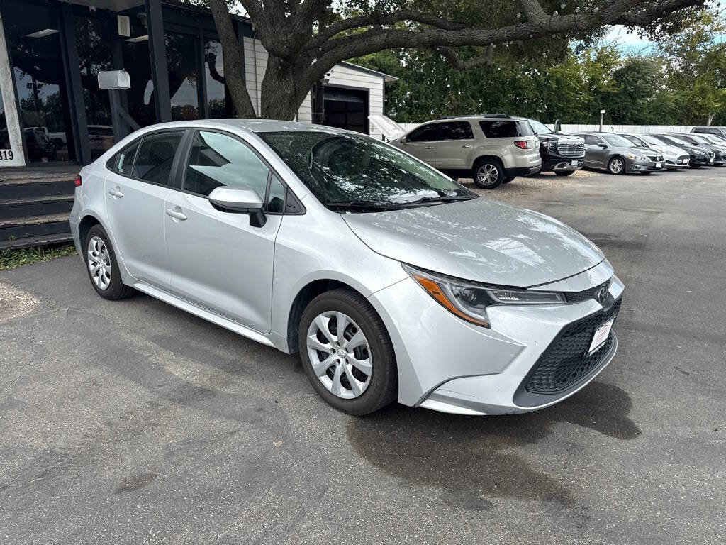 Used 2022 Toyota Corolla LE FWD image 7