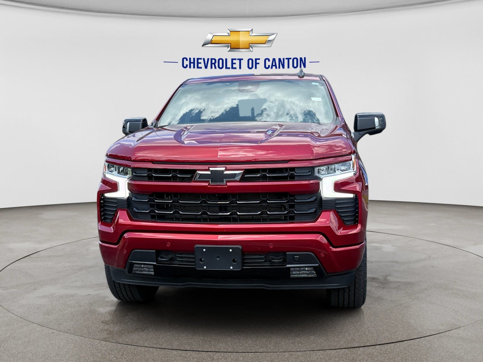 Used 2025 Chevrolet Silverado 1500 RST w/ Convenience Package II AWD/4WD image 2