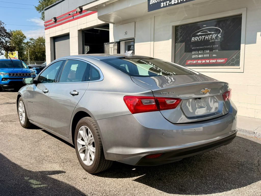 Used 2025 Chevrolet Malibu LT FWD image 17