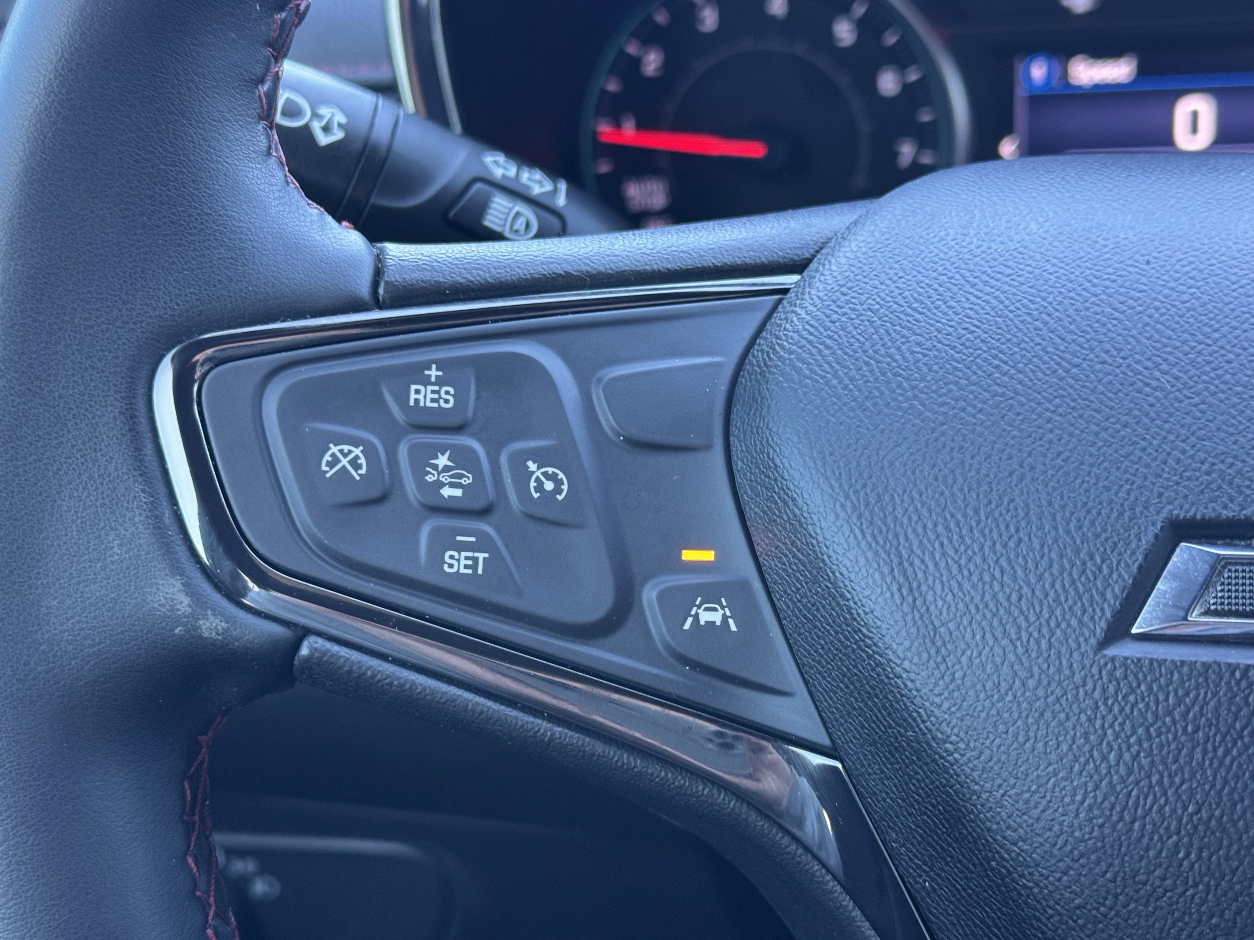 Used 2023 Chevrolet Equinox RS image 16