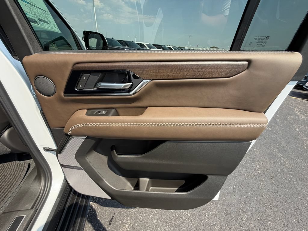New 2026 GMC Yukon XL Denali Ultimate AWD/4WD image 24