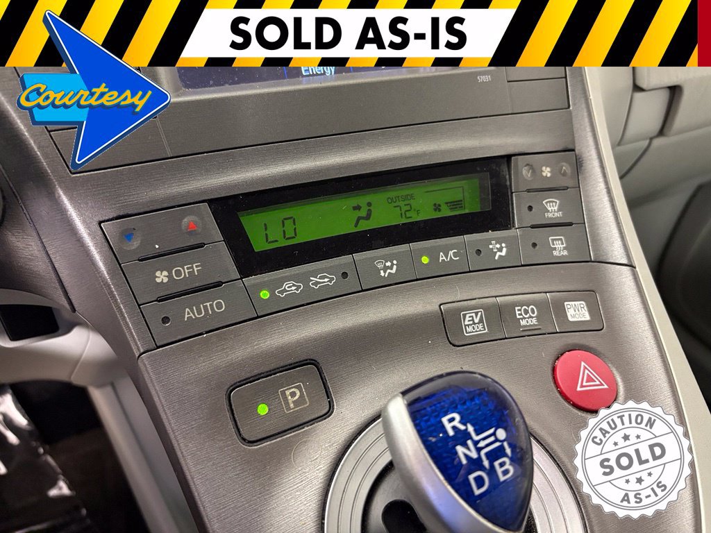 Used 2014 Toyota Prius Two w/ Preferred Accessory Package FWD image 24