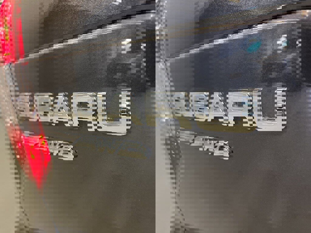 Used 2016 Subaru Forester 2.0XT Touring w/ Eyesight & Navigation System image 36