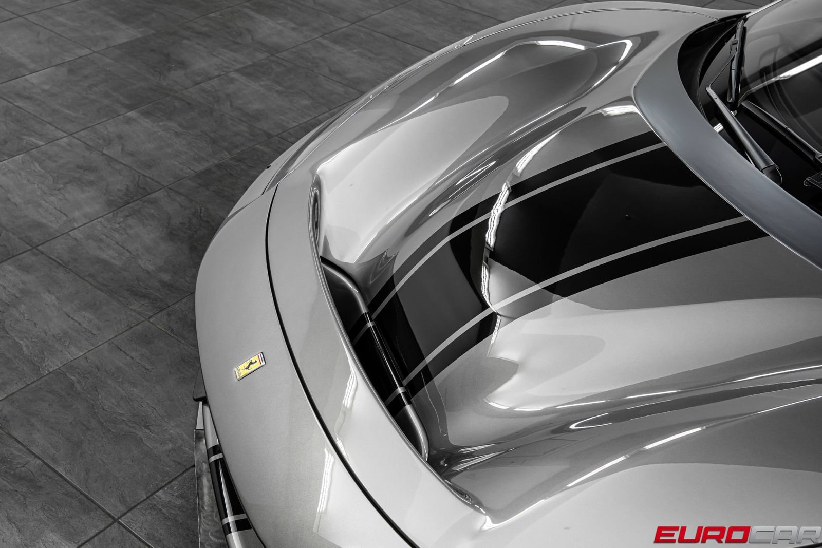 Used 2019 Ferrari 488 Pista Spider RWD image 11