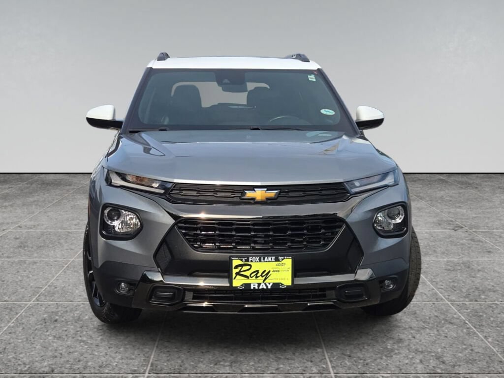 Used 2023 Chevrolet TrailBlazer ACTIV w/ Sun and Liftgate Package FWD image 2
