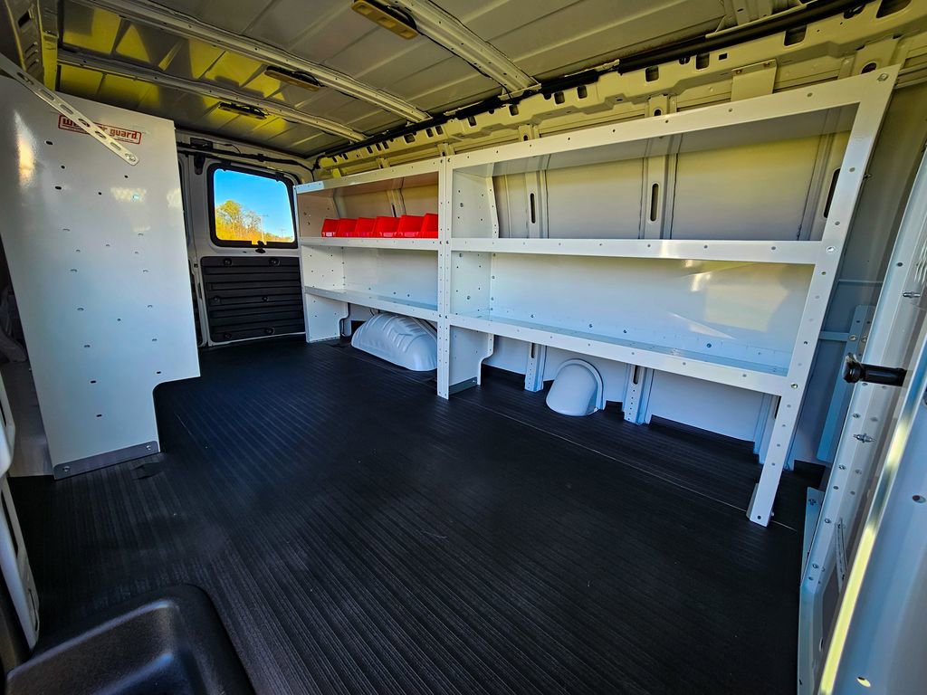 New 2025 GMC Savana 3500 Extended w/ Driver Convenience Package image 28