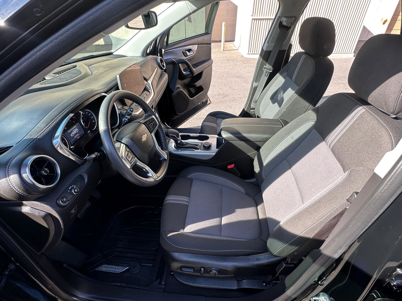 Used 2024 Chevrolet Blazer LT w/ Convenience Package image 14