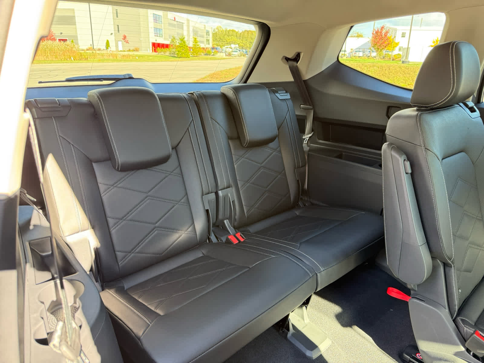 New 2026 Volkswagen Atlas SE image 13