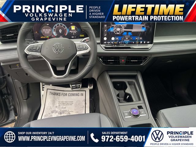New 2026 Volkswagen Tiguan SE R-Line FWD image 23