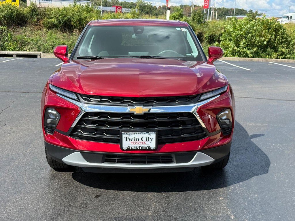 Used 2025 Chevrolet Blazer LT image 9