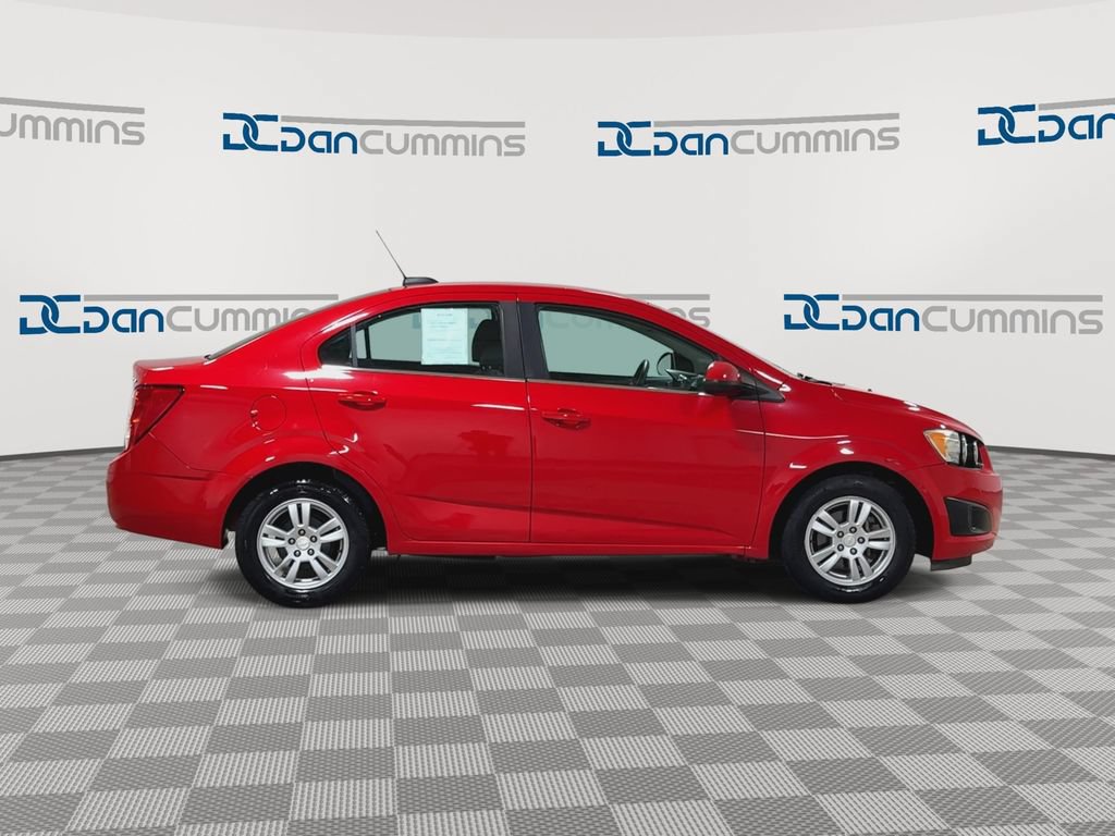 Used 2015 Chevrolet Sonic LT FWD image 9