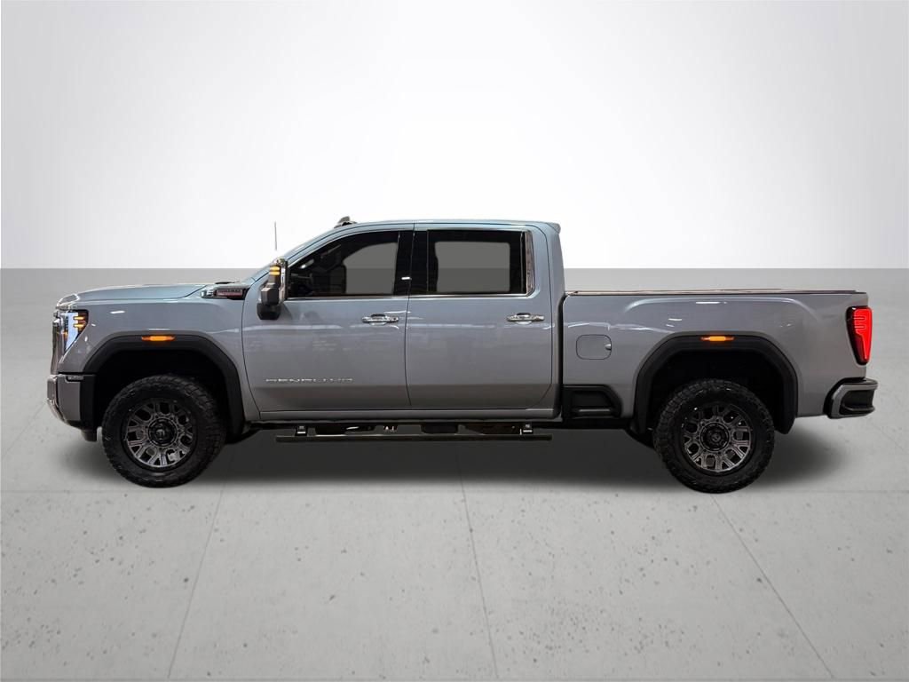 Used 2024 GMC Sierra 2500 Denali w/ Denali Reserve Package image 13