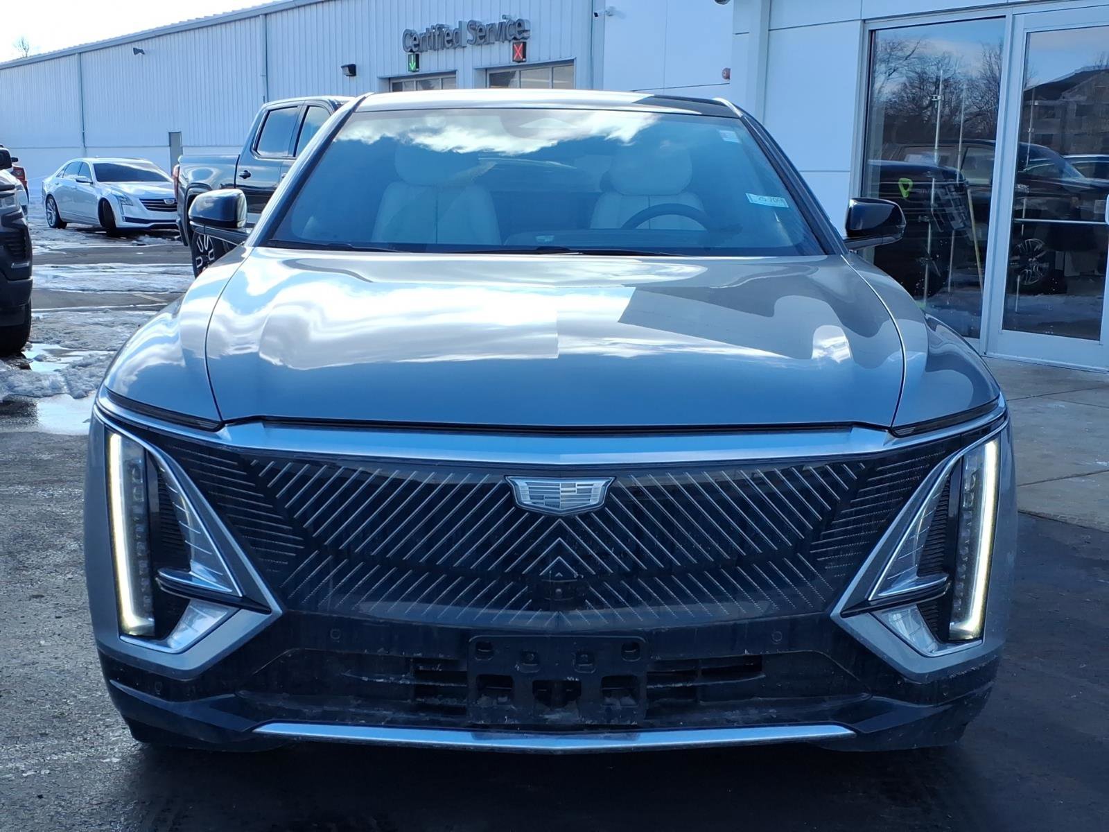 New 2025 Cadillac Lyriq Luxury w/ LPO, Floor Liner Package image 2