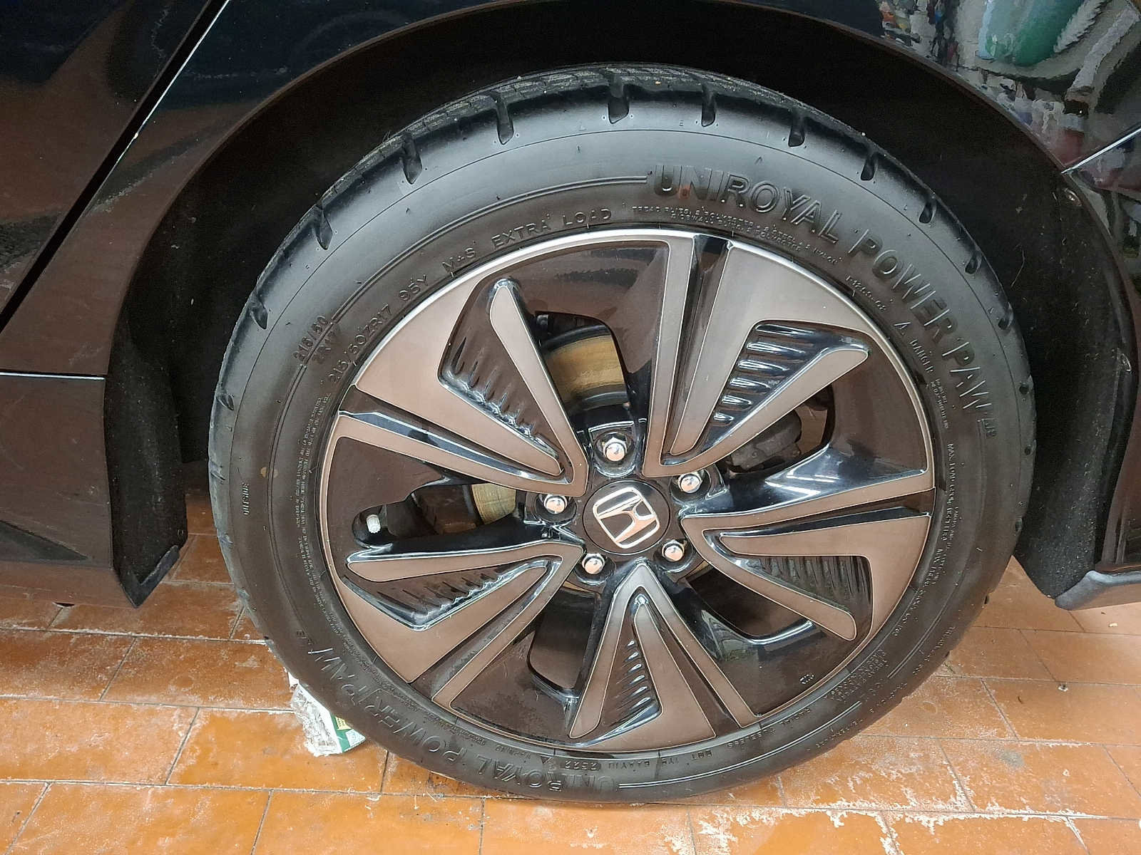 Used 2018 Honda Civic EX image 6