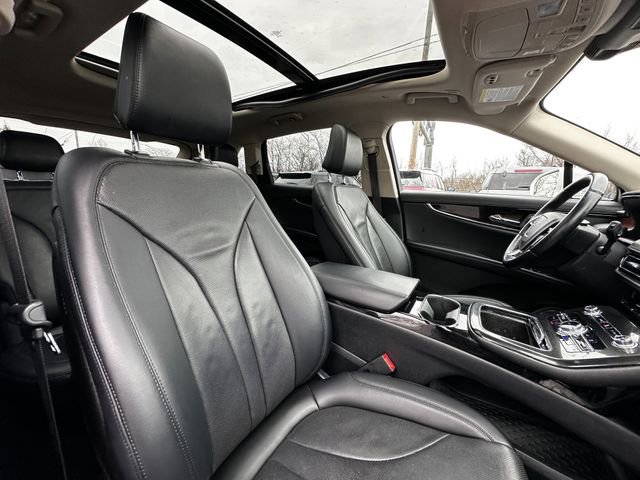 Certified 2022 Lincoln Nautilus Reserve image 34