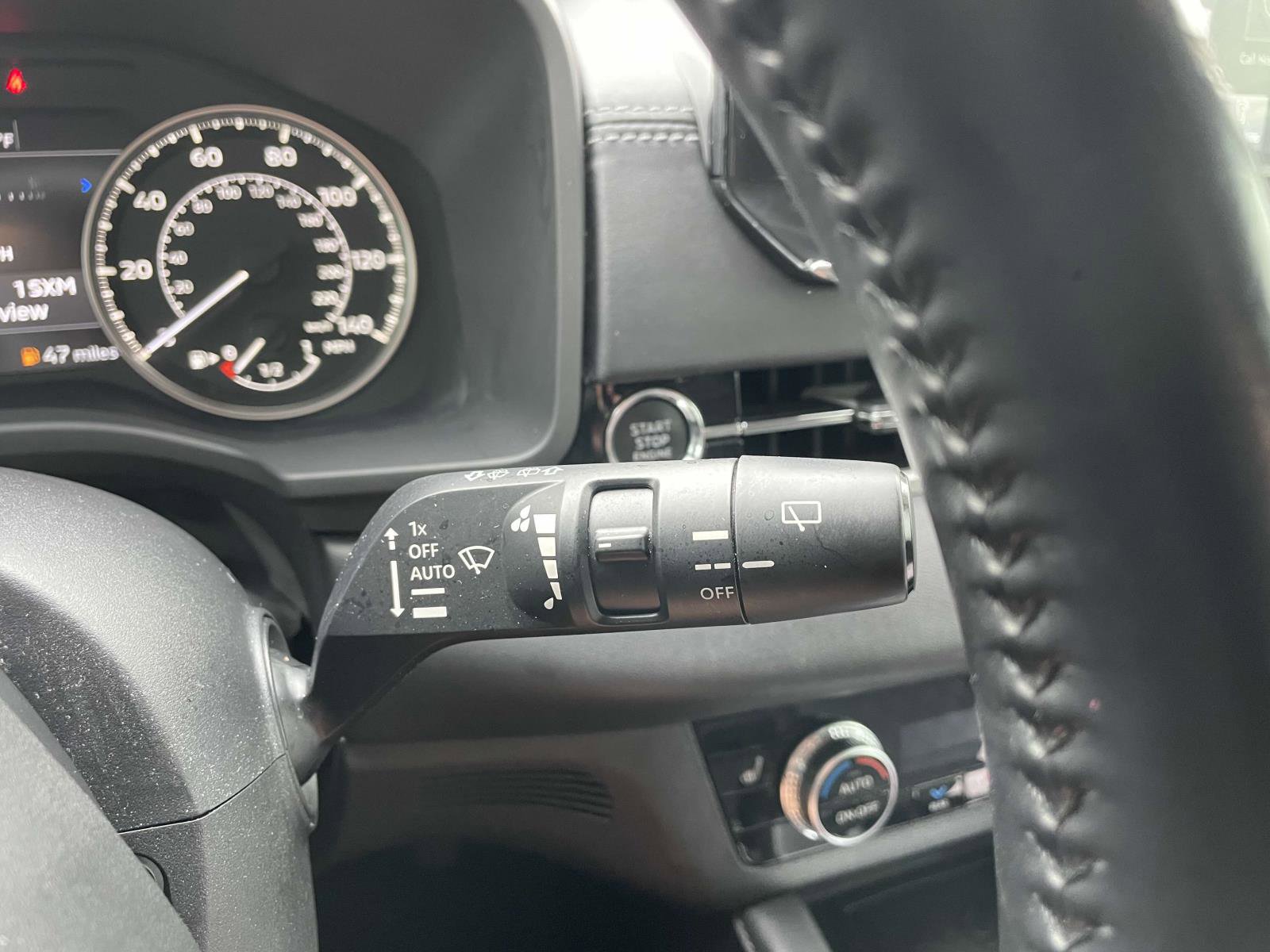 Used 2022 Mitsubishi Outlander SEL image 28