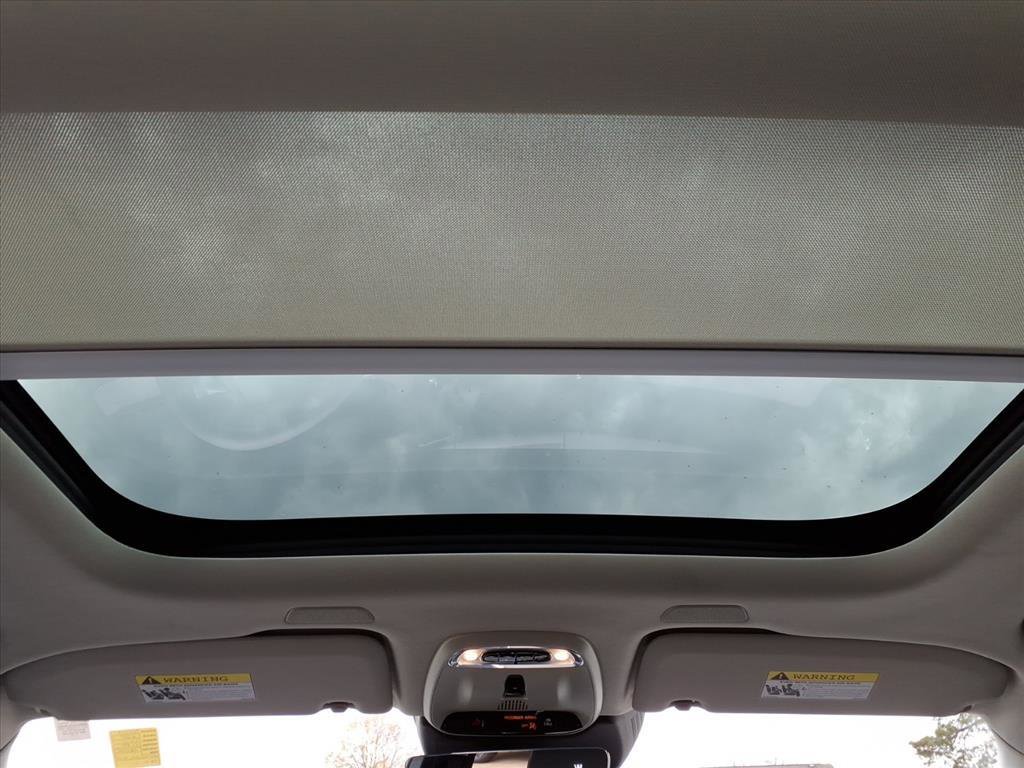 Used 2020 Volvo XC60 T5 Inscription w/ Protection Package image 15