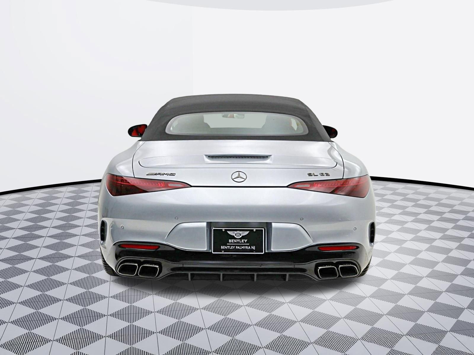 Used 2024 Mercedes-Benz SL 63 AMG 4MATIC image 27