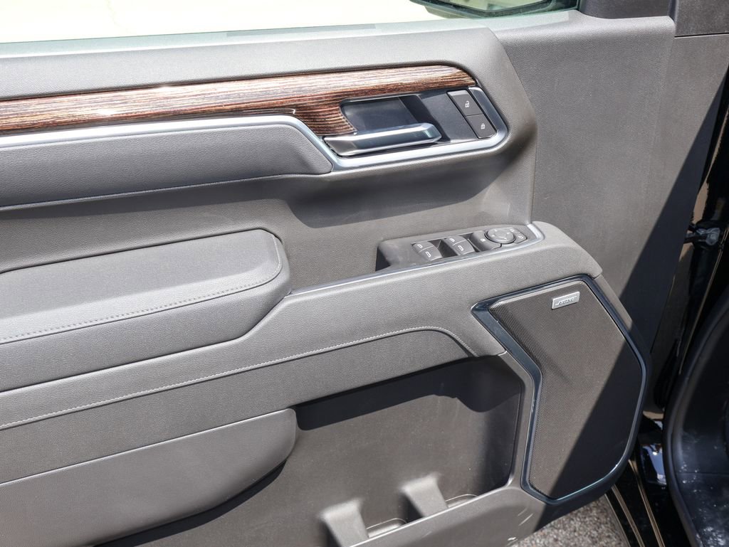 New 2026 GMC Sierra 1500 Elevation w/ Elevation Premium Package image 8
