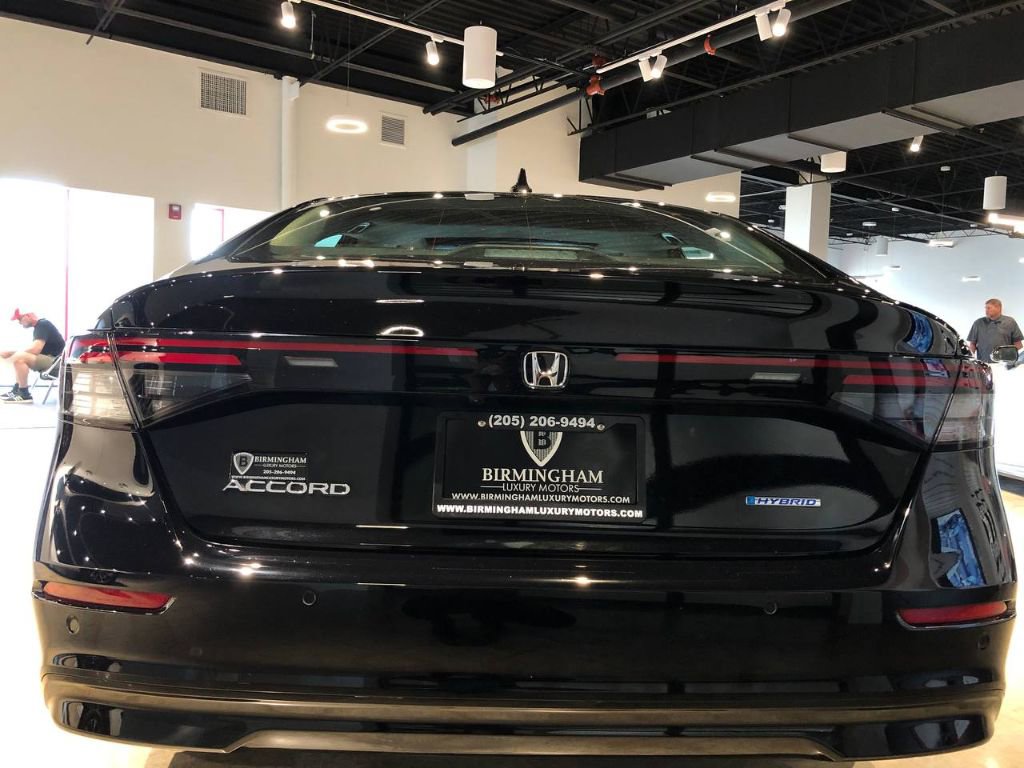 Used 2024 Honda Accord EX-L image 13