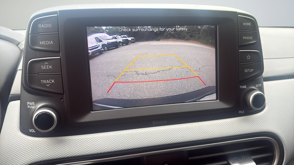 Used 2018 Hyundai Kona SE FWD image 17