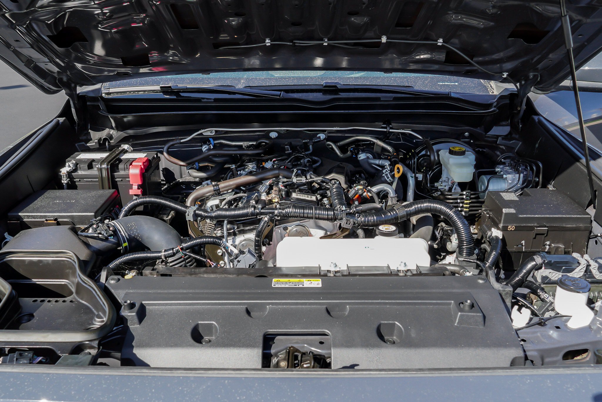 Certified 2025 Toyota Tacoma SR5 AWD/4WD image 15