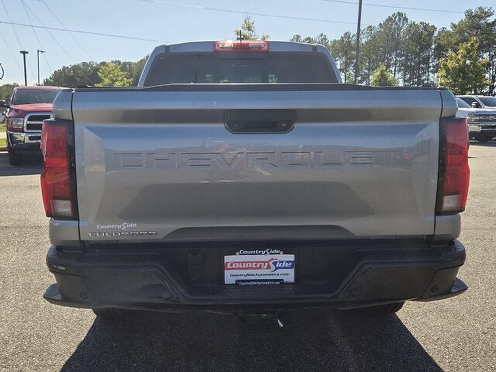 Used 2023 Chevrolet Colorado Z71 w/ Z71 Convenience Package 2 AWD/4WD image 8