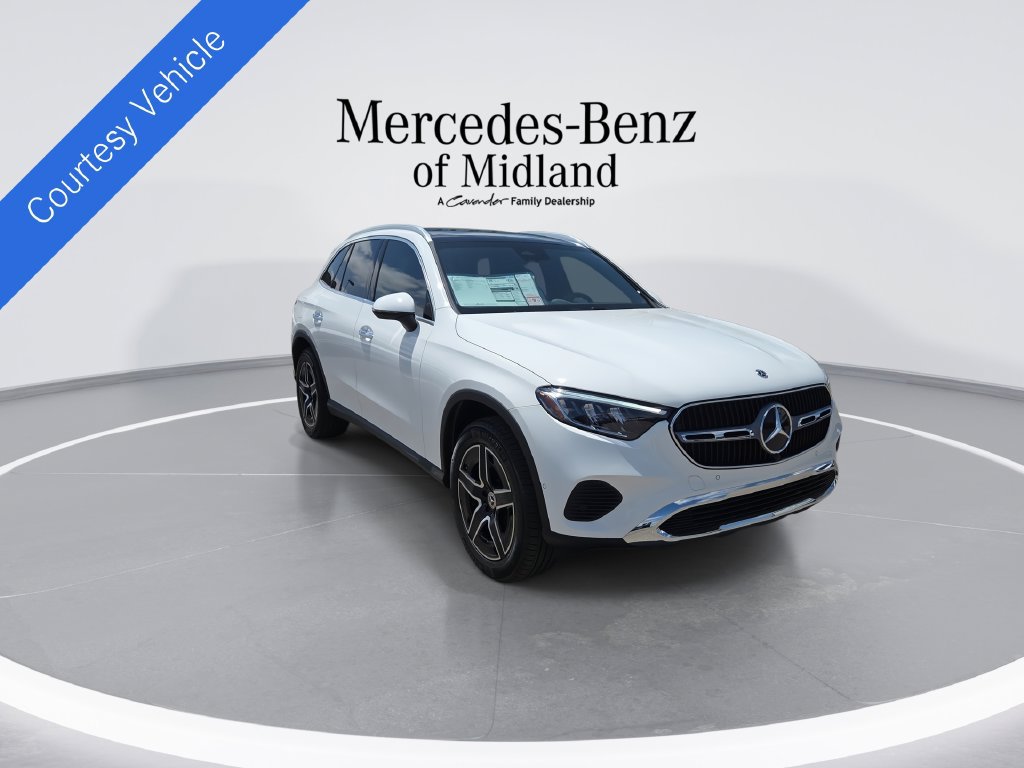 New 2026 Mercedes-Benz GLC 300 4MATIC image 2
