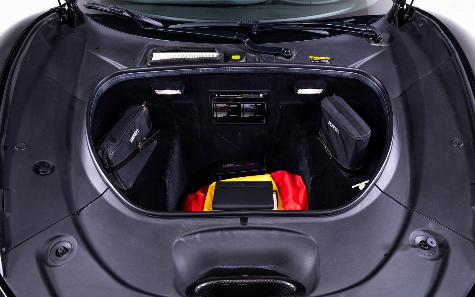 Used 2021 Ferrari F8 Tributo image 27