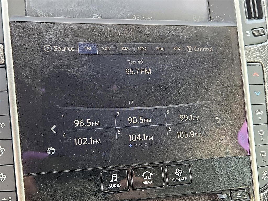 Used 2017 INFINITI Q50 3.0t Premium w/ Driver Assistance Package image 18