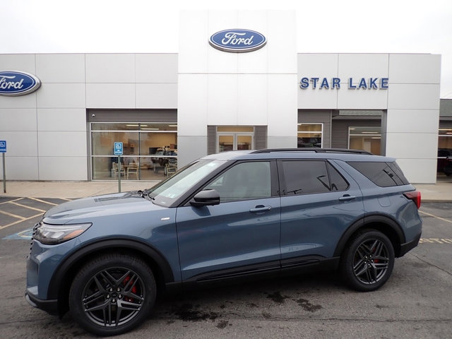 New 2026 Ford Explorer ST-Line w/ ST-Line Street Pack