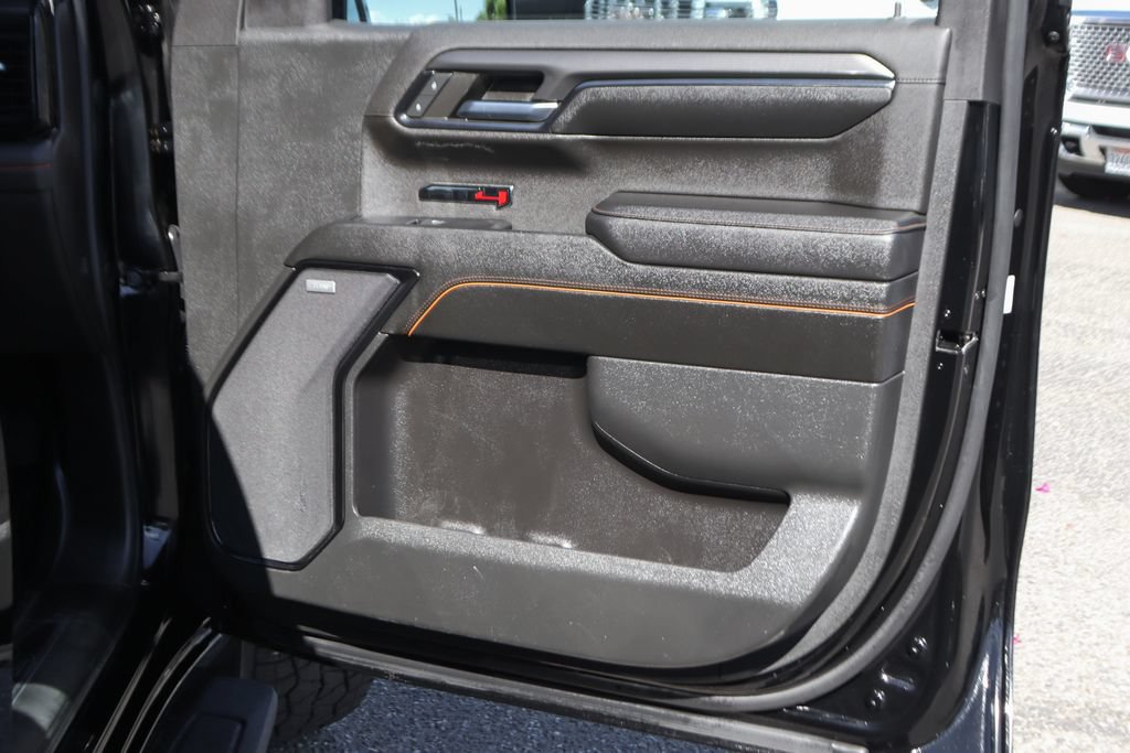 Used 2024 GMC Sierra 1500 AT4 w/ Technology Package AWD/4WD image 43