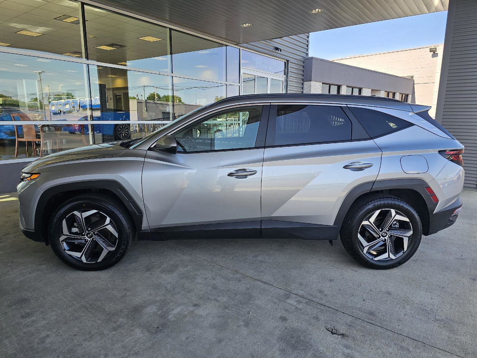 Used 2024 Hyundai Tucson SEL AWD/4WD image 2
